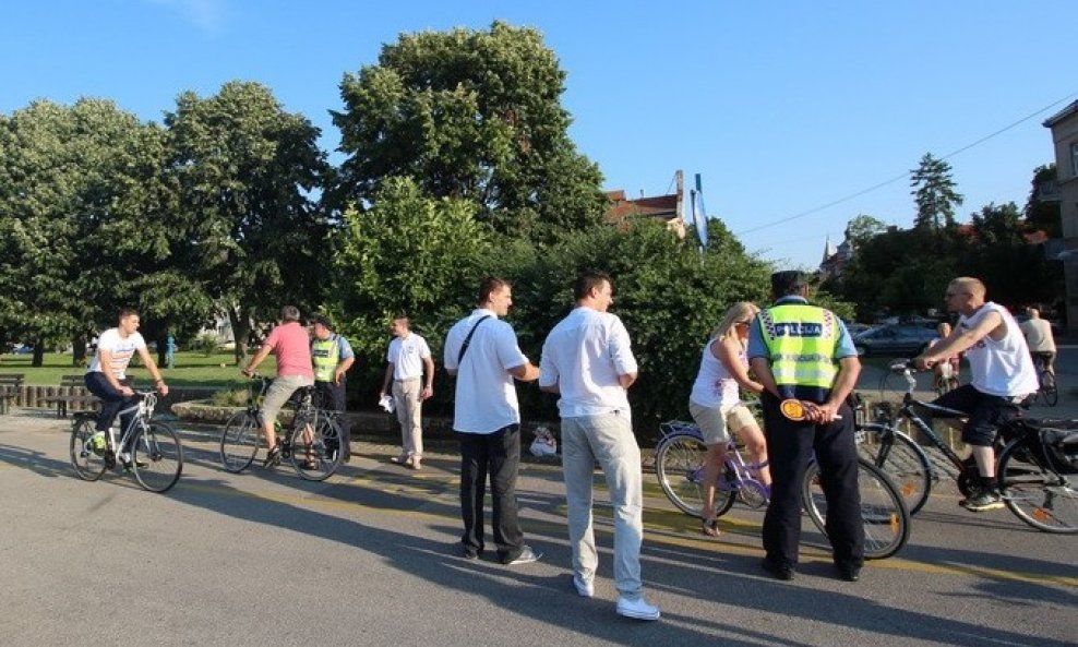 Policija najavila akciju nadzora vozača mopeda, motocikala i bicikala