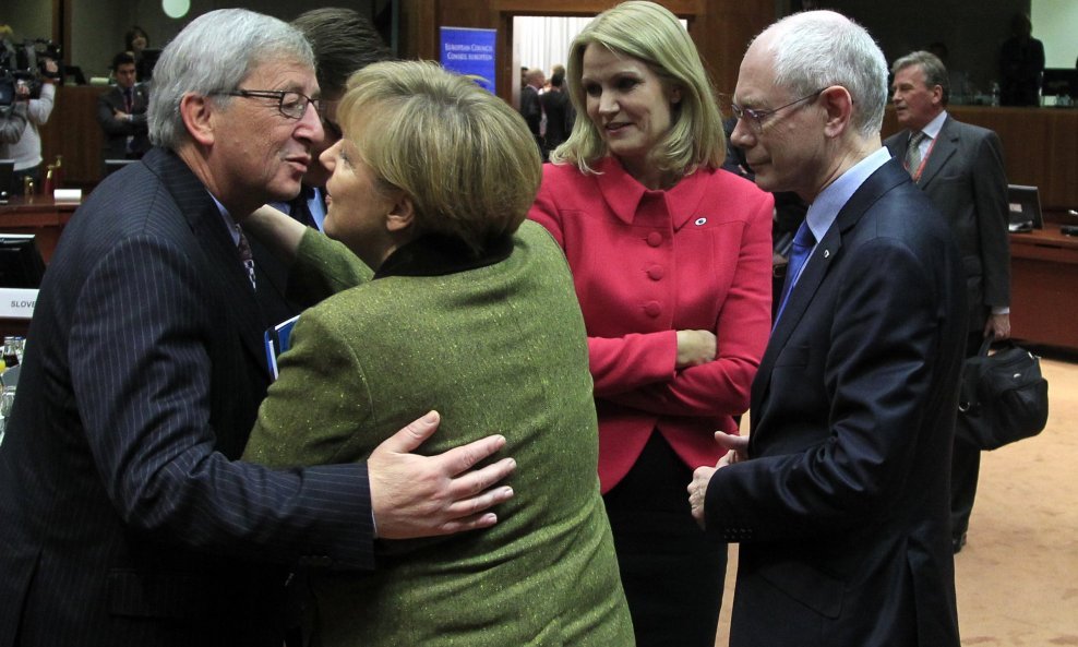 Jean-Claude Juncker,  Angela Merkel,  Helle Thorning Schmidt i Herman Van Rompuy 