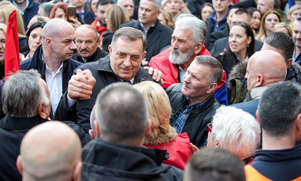 Ilustracija - Skup podrške Miloradu Dodiku nakon izricanja presude u Banja Luci