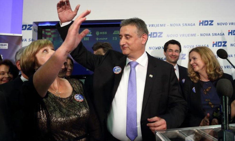 HDZ, Karamarko proglasio pobjedu (2)