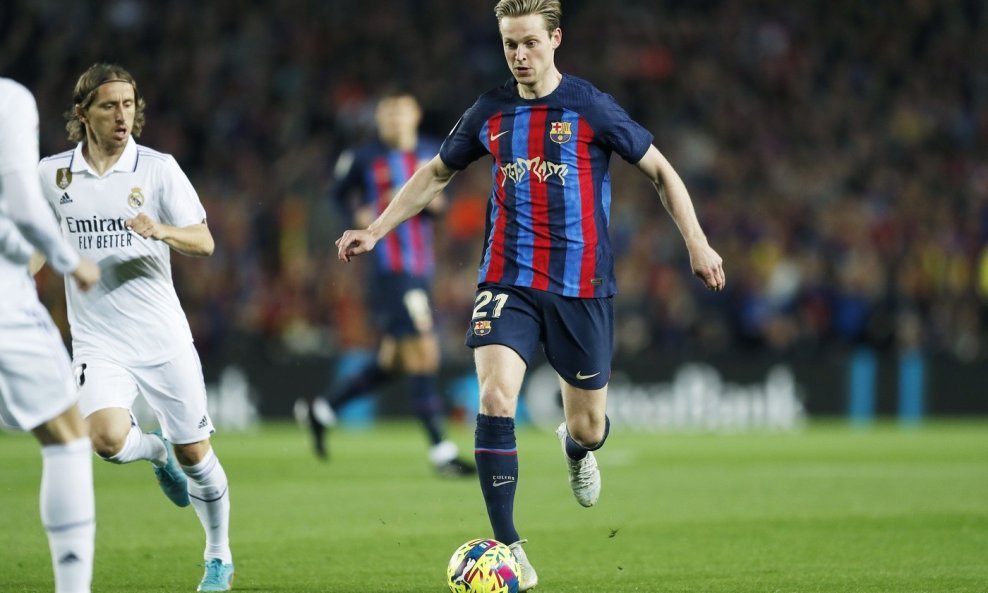 Frenkie de Jong vs. Luka Modrić