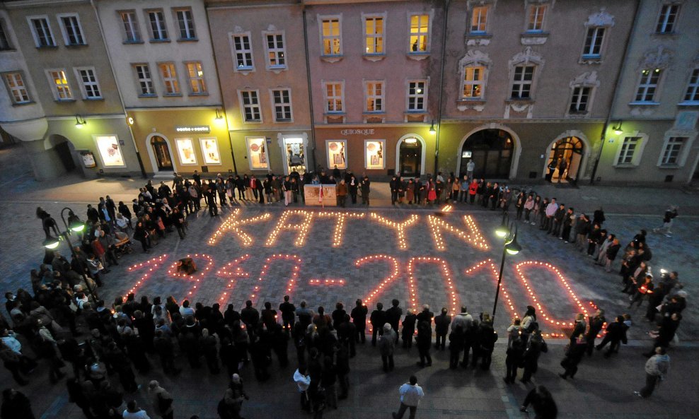 katyn poljska svijeće