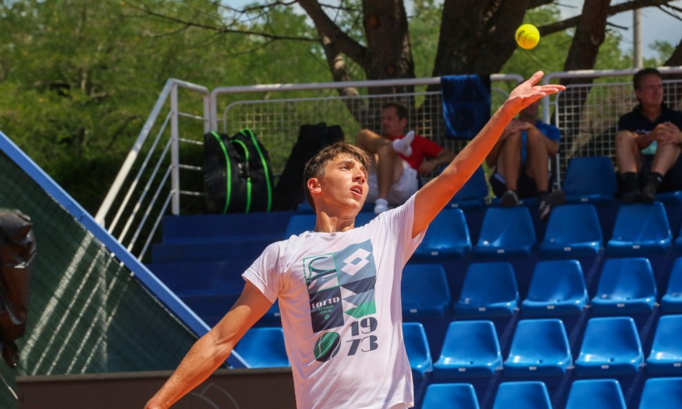 Emanuel Ivanišević