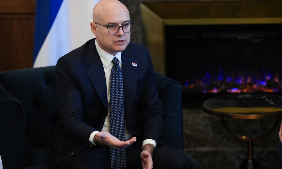 Službeno pala vlada u Srbiji: Skupština potvrdila ostavku Miloša Vučevića Službeno pala vlada u Srbiji: Skupština potvrdila ostavku Miloša Vučevića