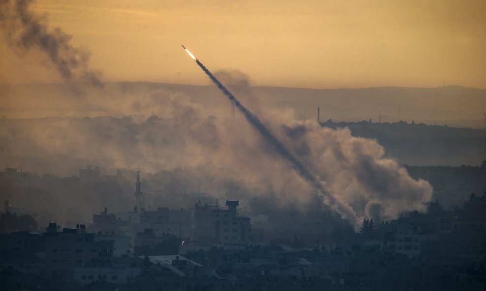 Ilustracija/Ispaljivanje rakete na Izrael