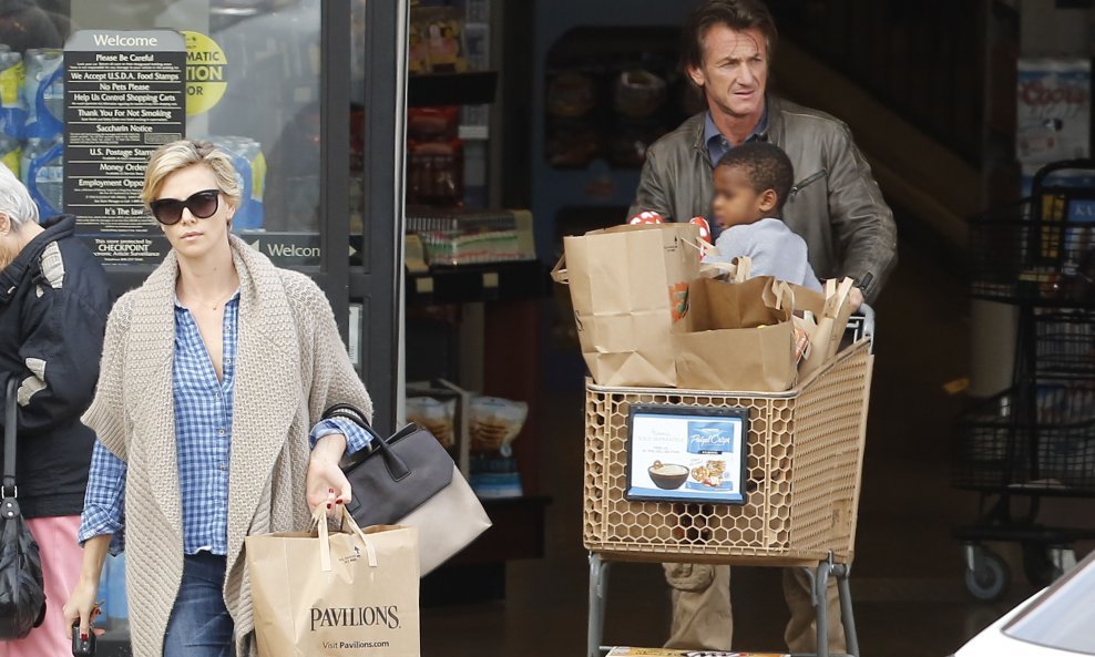 Charlize Theron i Sean Penn