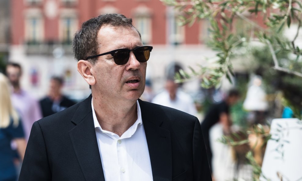 Robert Pauletić (60)