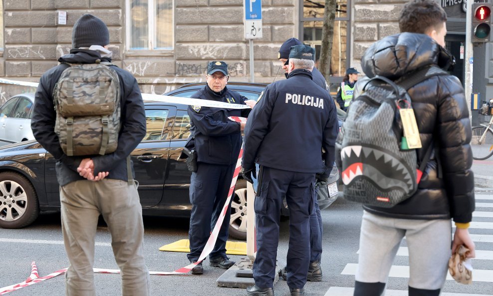 Postavljanje podzemnih spremnika štitila je policija