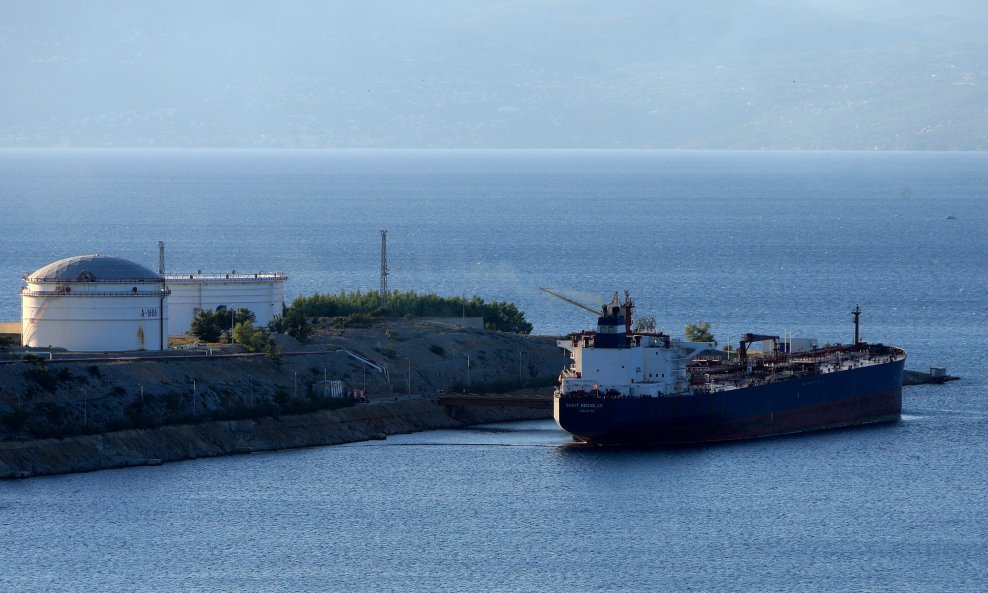 Omišalj: Terminal za iskrcaj nafte JANAF-a