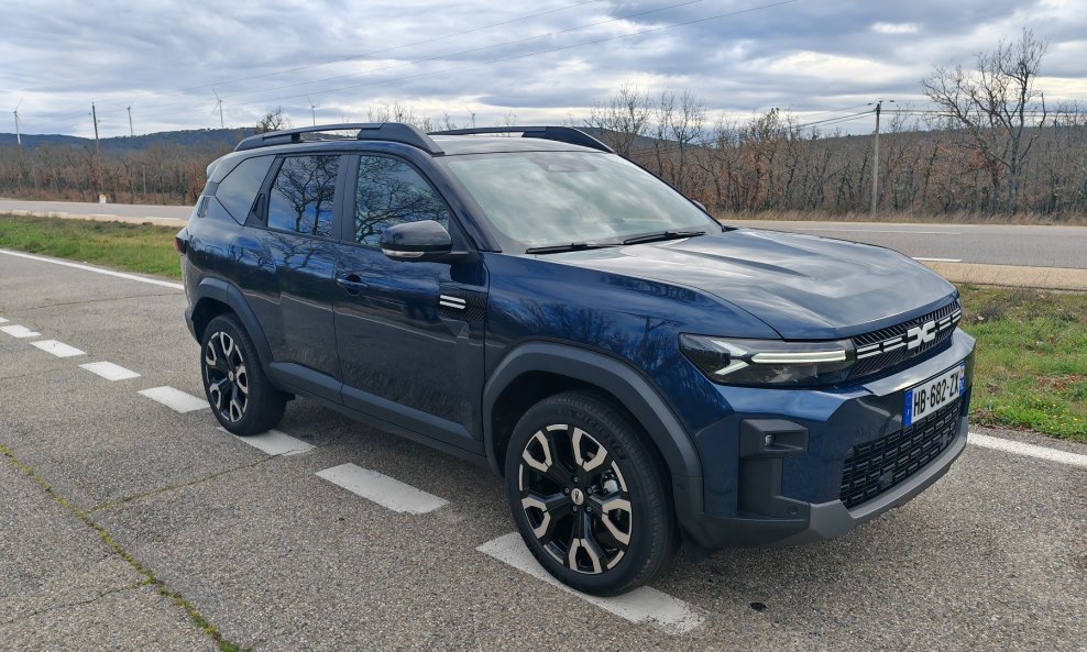 Dacia Bigster Hybrid 155