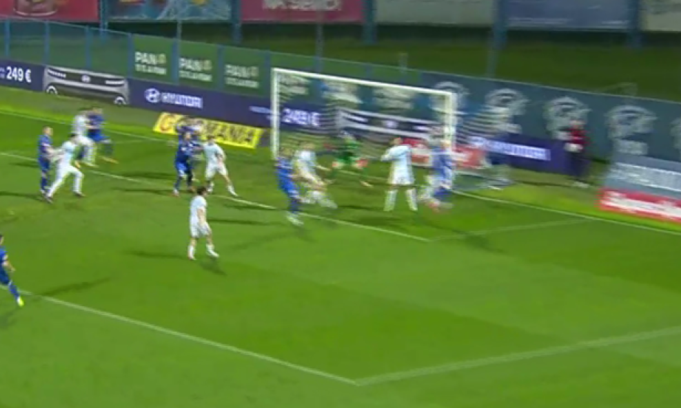 Slaven - Rijeka (Grgić, 1:1)