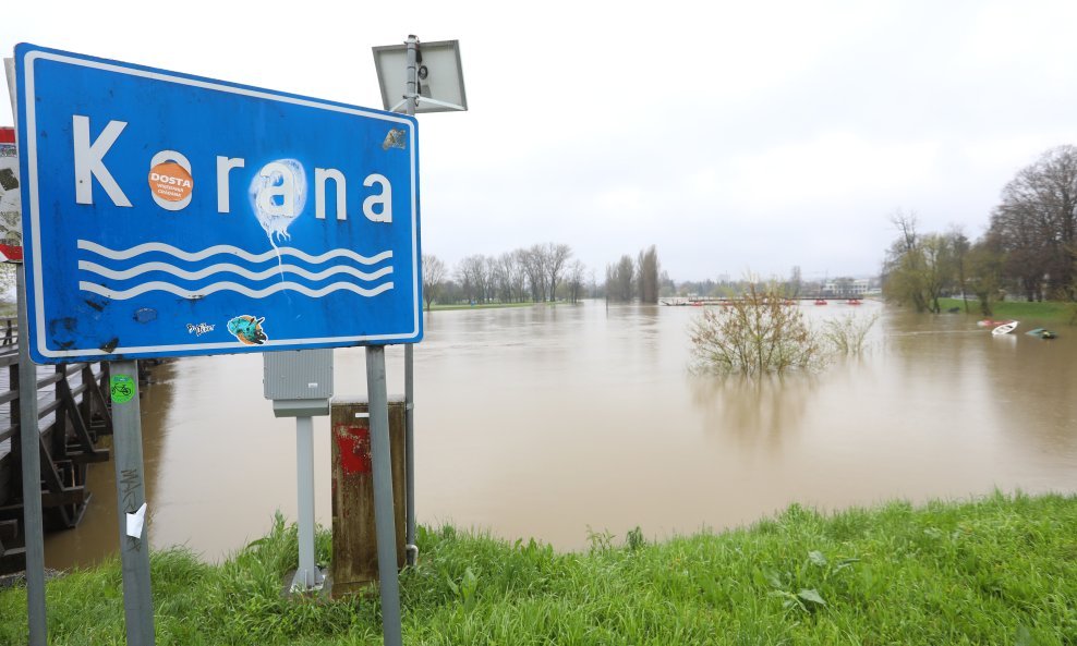 Vodostaj Korane je u opadanju