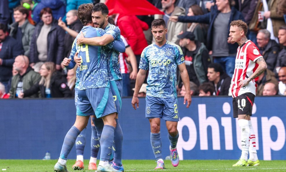 Ajax - PSV