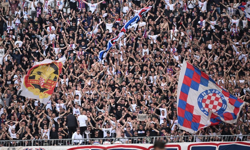 Torcida na utakmici Hajduk - Šibenik