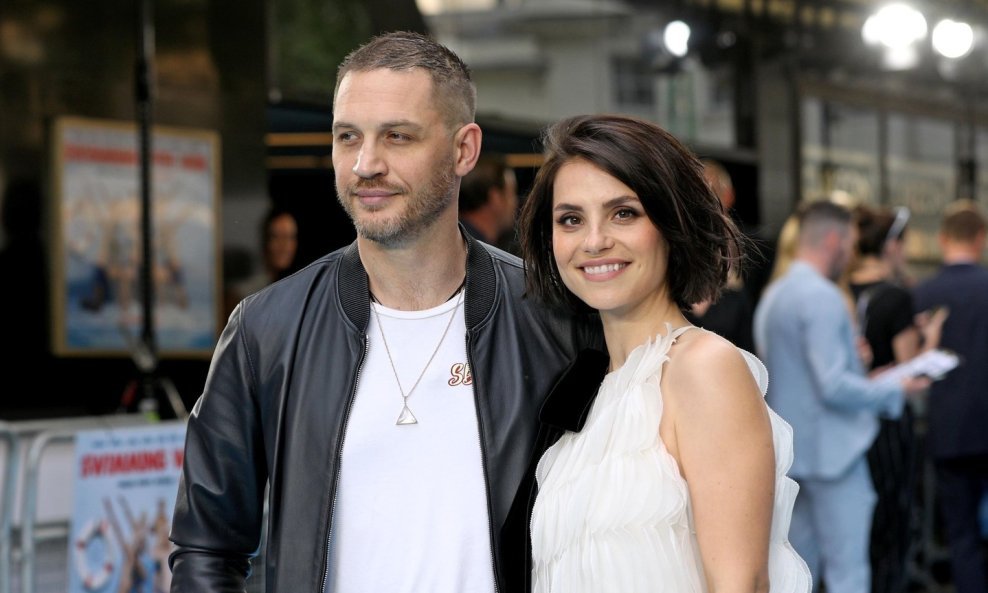 Tom Hardy i Charlotte Riley