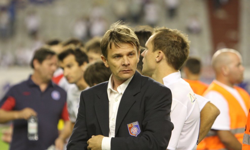 Ante Miše nakon poraza Hajduka u finalu Kupa 2009.