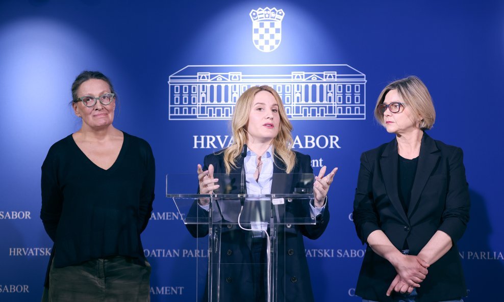 Urša Raukar Gamulin, Morena Lekan (govori), Sandra Benčić