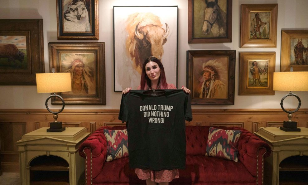 Laura Loomer