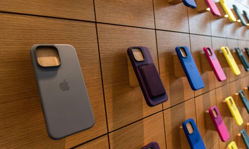 iPhone