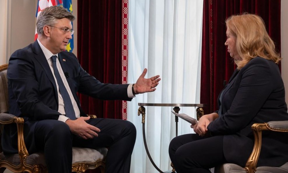 Andrej Plenković daje intervju za France 24