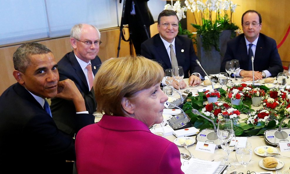G7