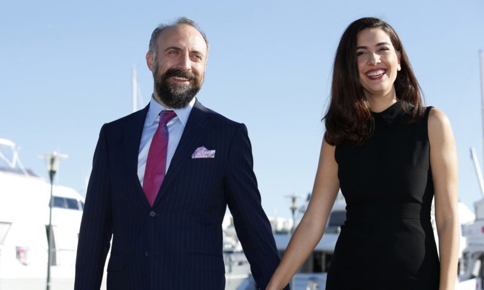 Halit Ergenc i Berguzar Korel
