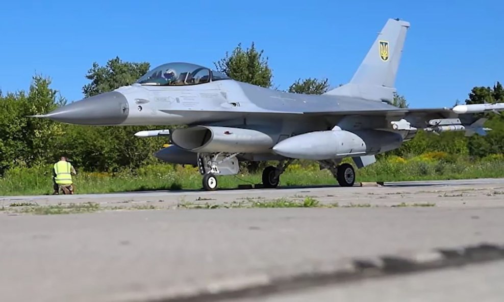 Ilustracija/Ukrajinski F-16