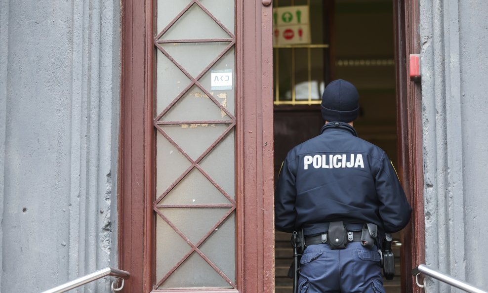 Ilustracija / Policija