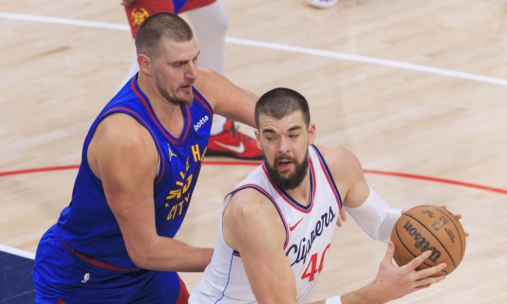 Nikola Jokić i Ivica Zubac