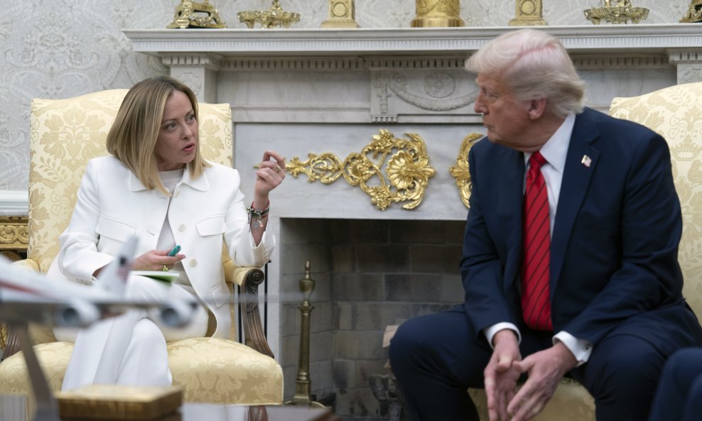 Giorgia Meloni i Donald Trump u Washingtonu