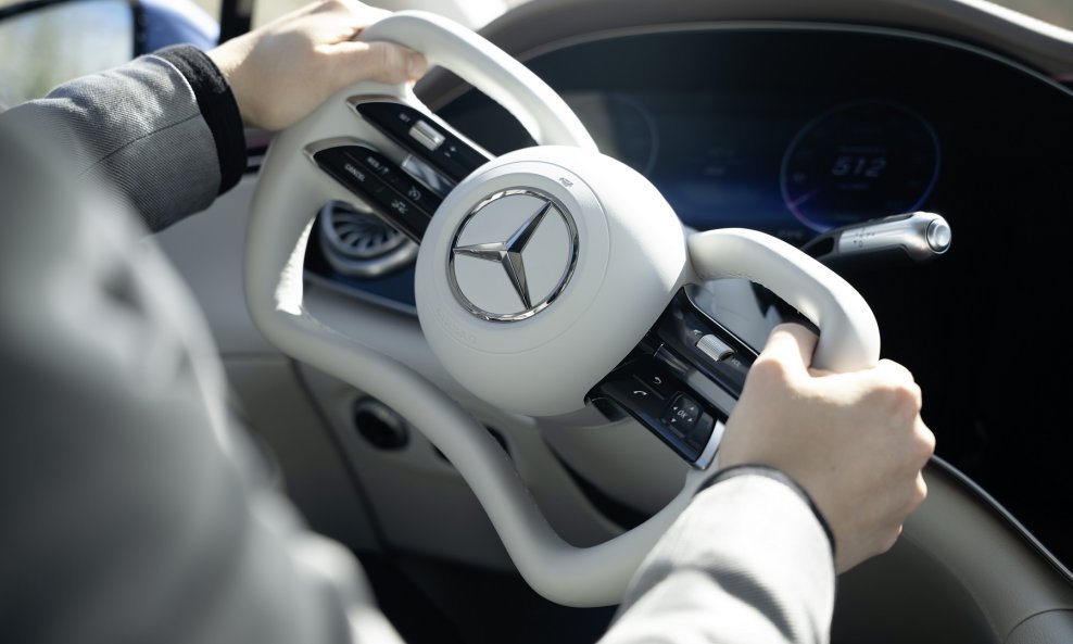 Mercedes-Benz 'Steer-by-wire' upravljanje