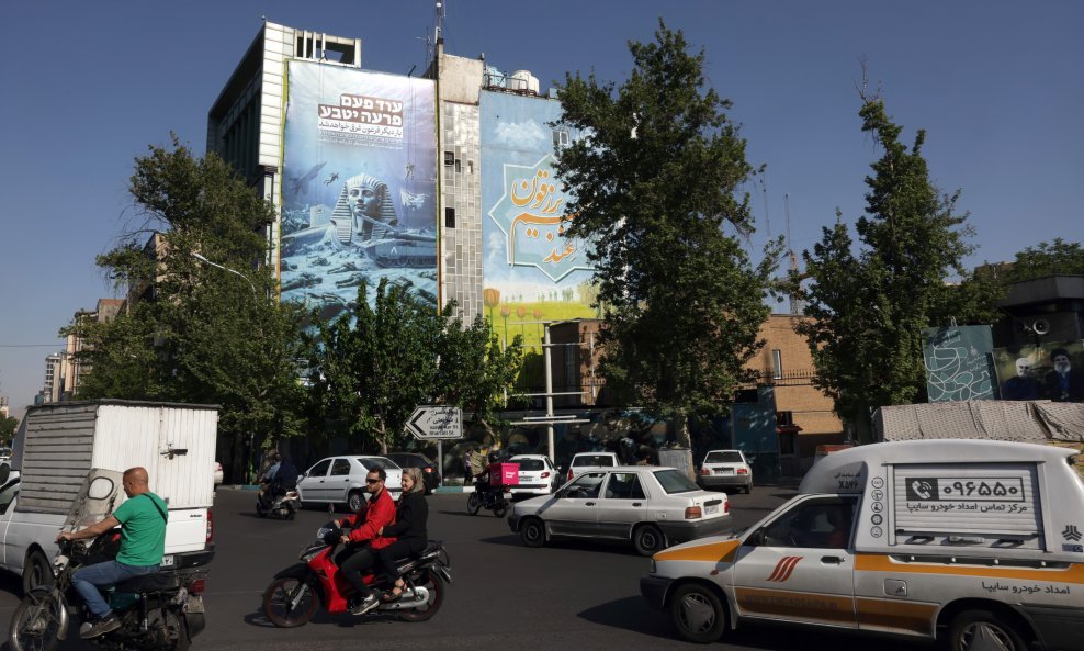 Ilustracija / Teheran, Iran