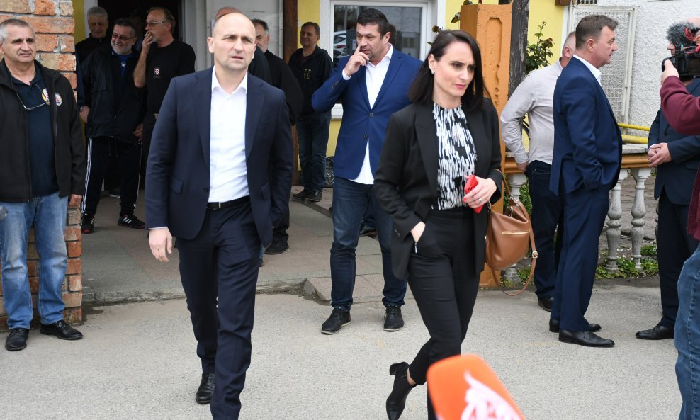 Ivan Anušić i Iva Puljić Šego