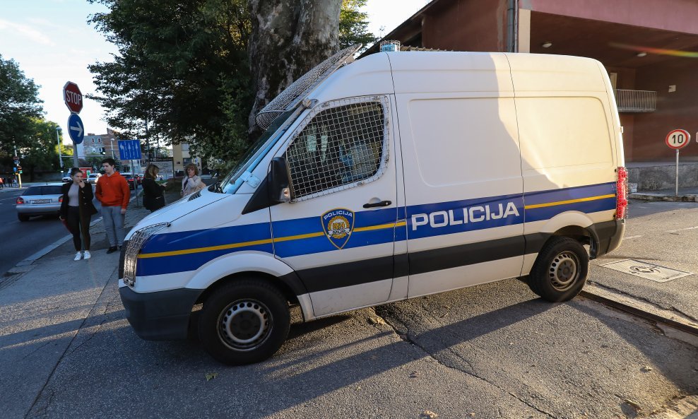 Ilustracija / Policija