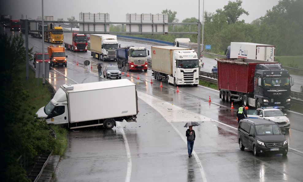 Prometna nesreća na A3