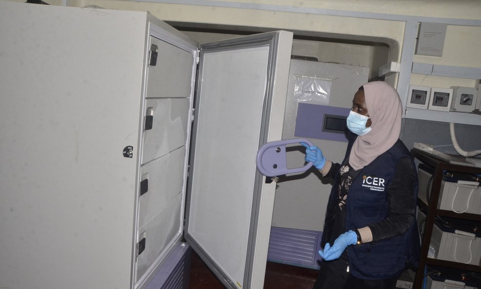 Ebola, Uganda