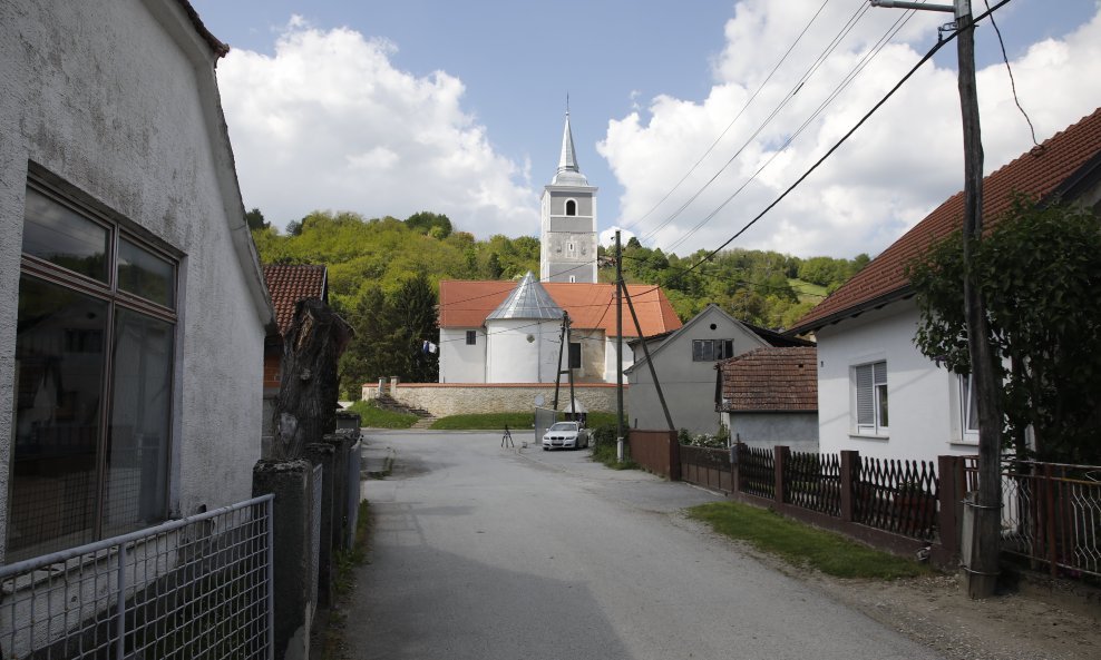 Župni ured u Hrašćini