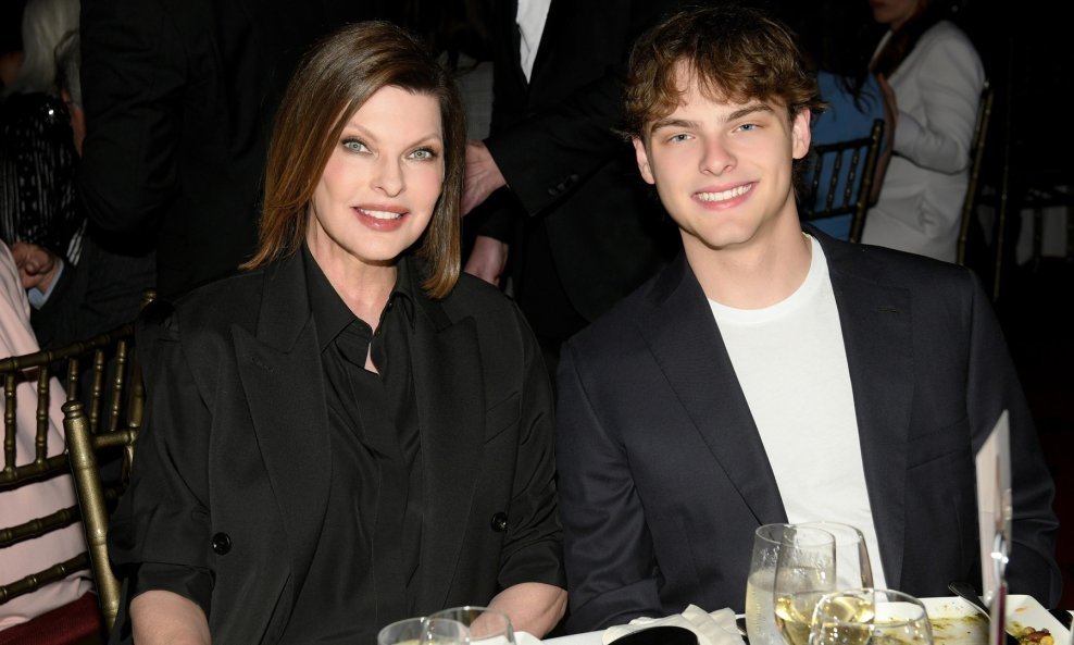 Linda Evangelista i sin Augustin