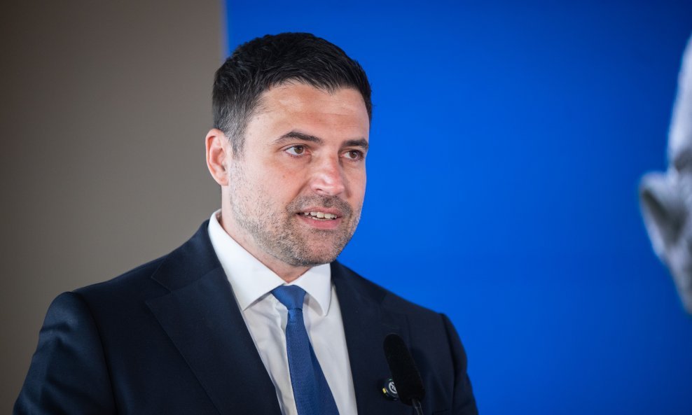 Davor Bernardić