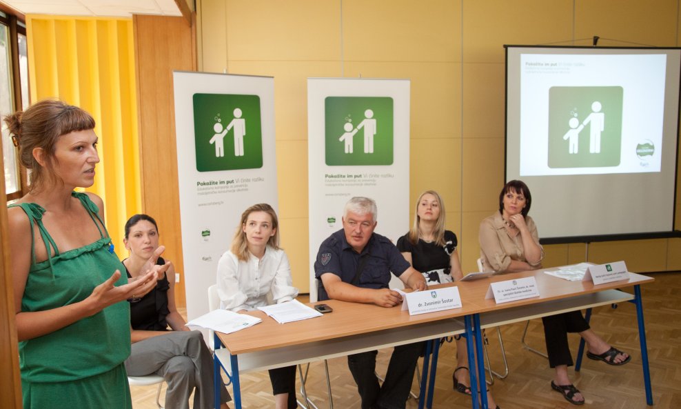 edukativna kampanja Pokažite im put 