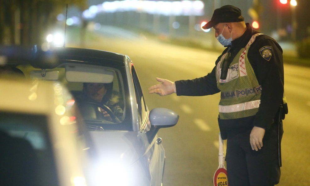 Ilustracija / Policijska kontrola