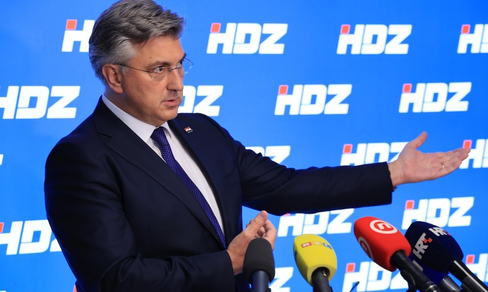 Andrej Plenković na konferenciji za medije