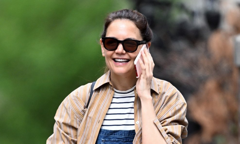 Katie Holmes