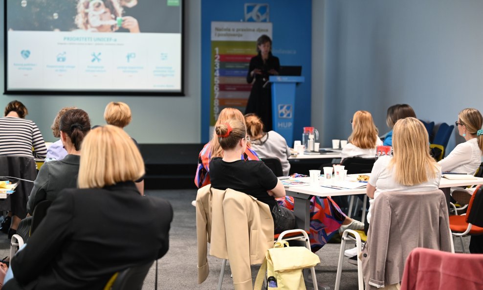 CSR Akademija, UNICEF