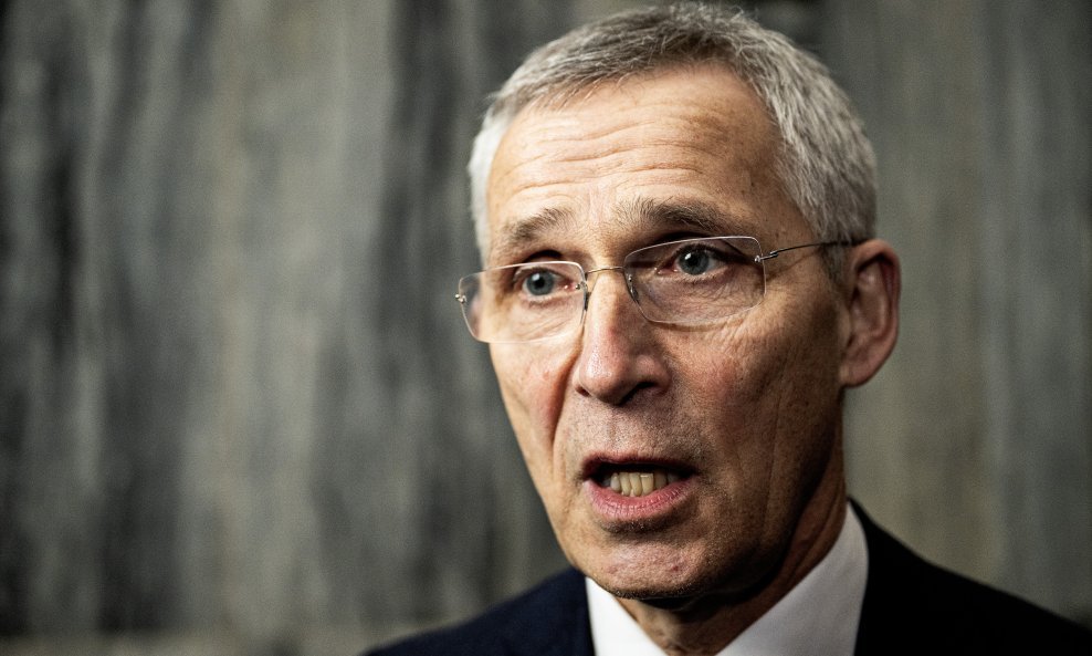 Jens Stoltenberg, ministar financija Norveške