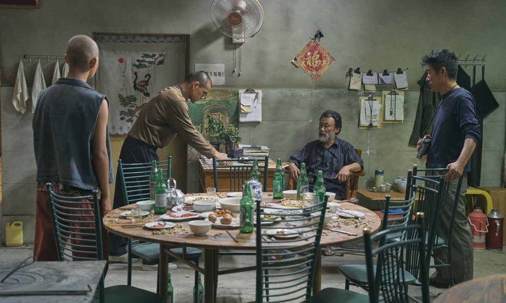 Kineski film 'Crni pas' Guana Hua intrigantna je kombinacija socijalnog realizma i apsurda