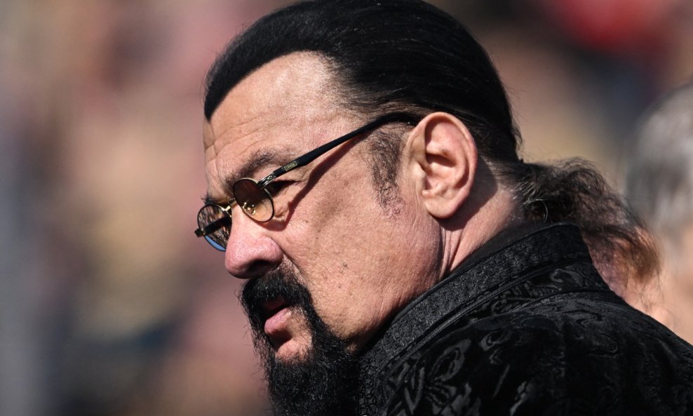 Steven Seagal na paradi u Moskvi