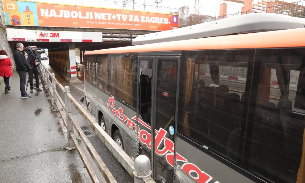 Nedavno se dogodio sličan slučaj na podvožnjaku