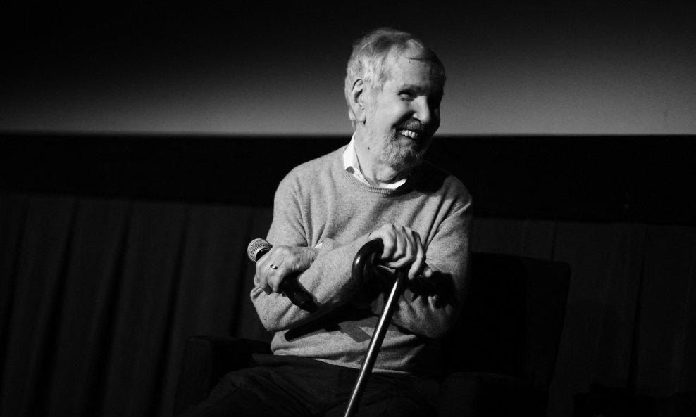 Robert Benton