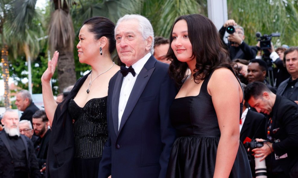 Robert De Niro, Tiffany Chen, Helen Grace De Niro